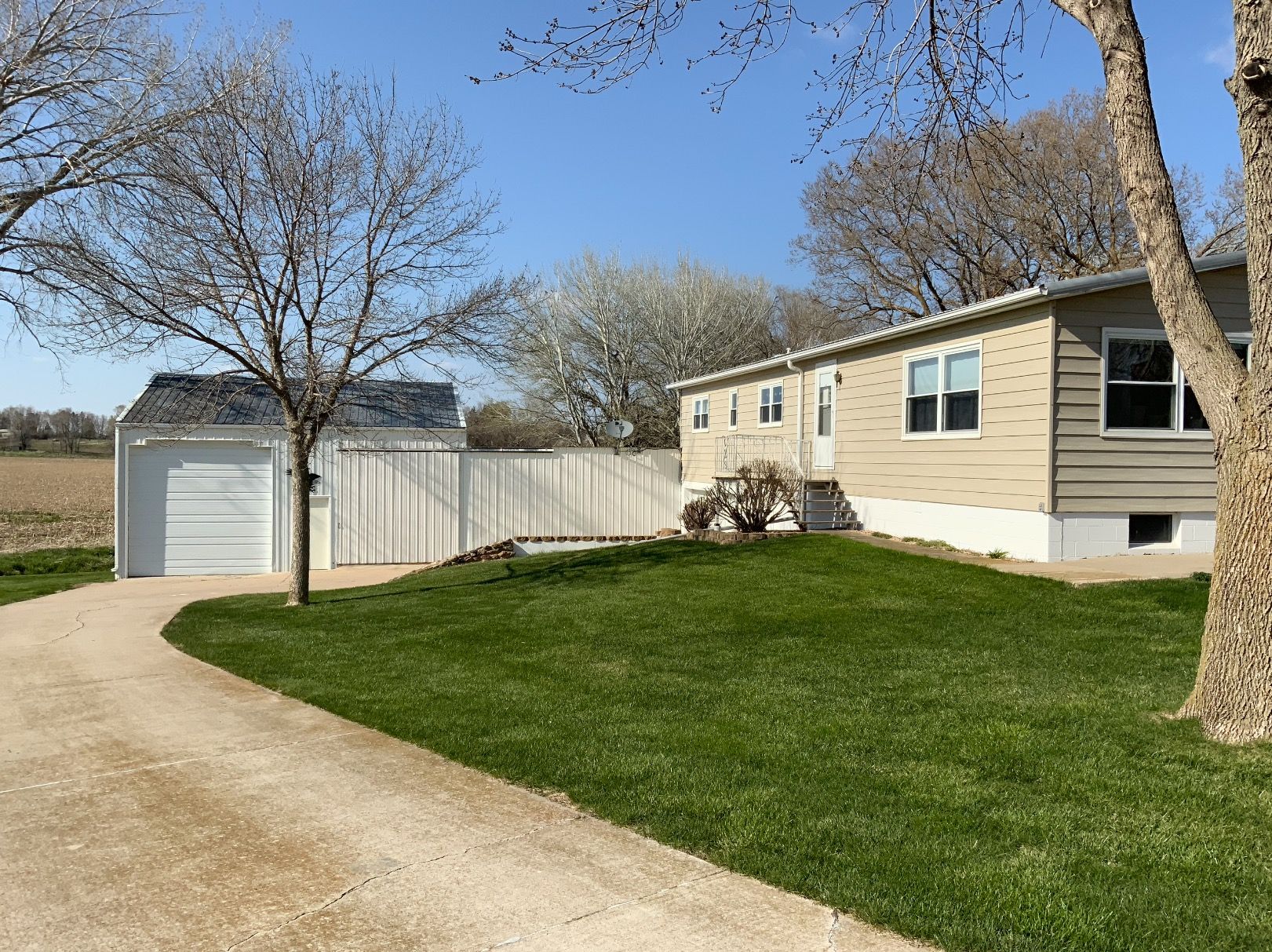 Anderson Realty Featured Property Listings and Homes for Sale