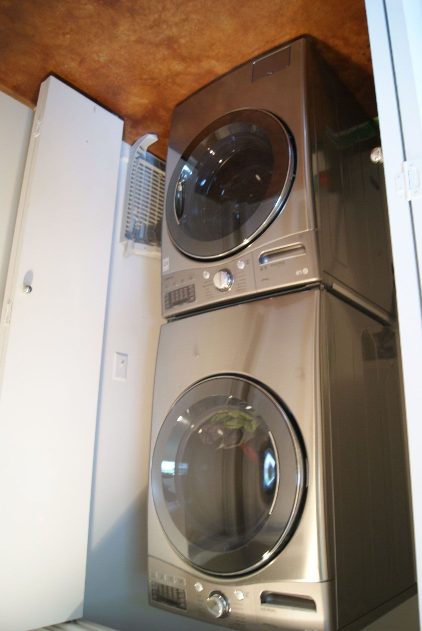 Washer and dryer included