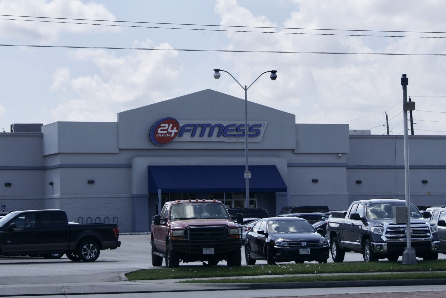 Walk to the gym, great restaurants!! Walk to the gym, great restaurants!!