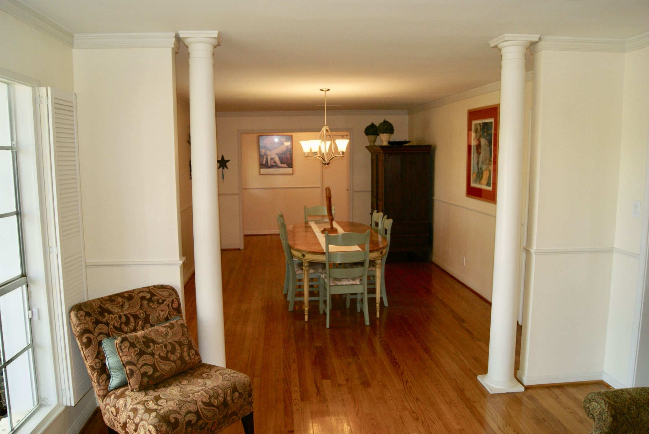 Living/Dining Living/Dining