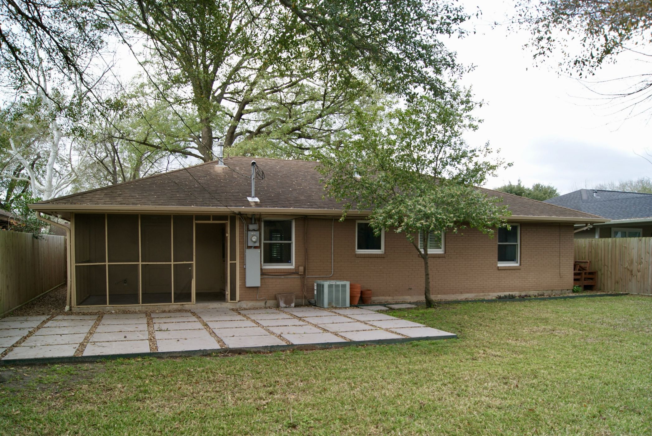 BIG, fully fenced back yard BIG, fully fenced back yard