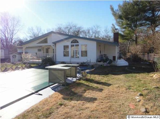 477 TOMS RIVER RD