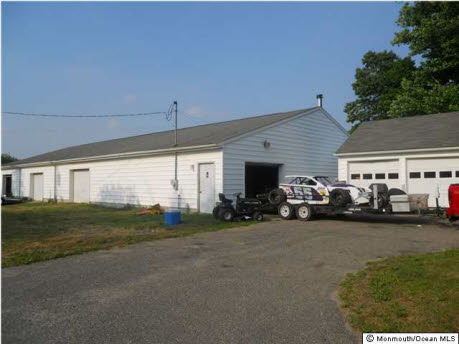 200 BENNETT RD