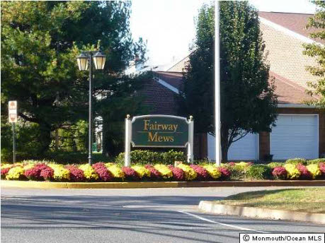 44 LINDEN CT