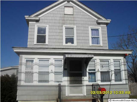 128 MAIN ST