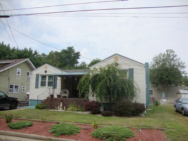 9 1ST AVE