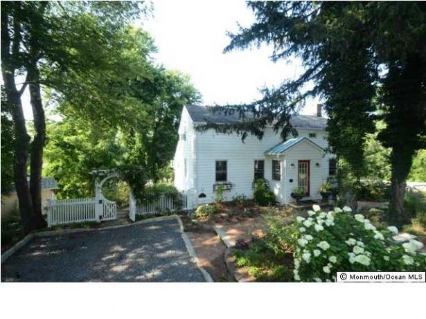 165 Laird Rd