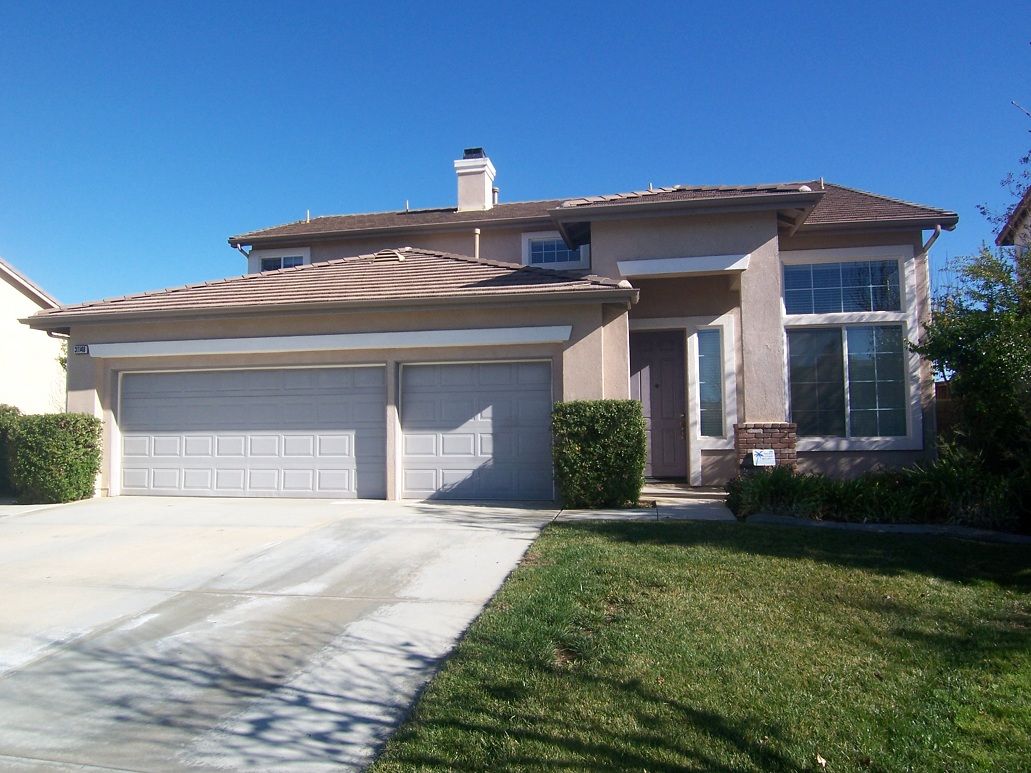 Beautiful ABBEY LANE Home! 31148 Palomar Rd, Menifee CA