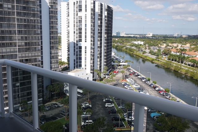 Aventura Home, FL Real Estate Listing