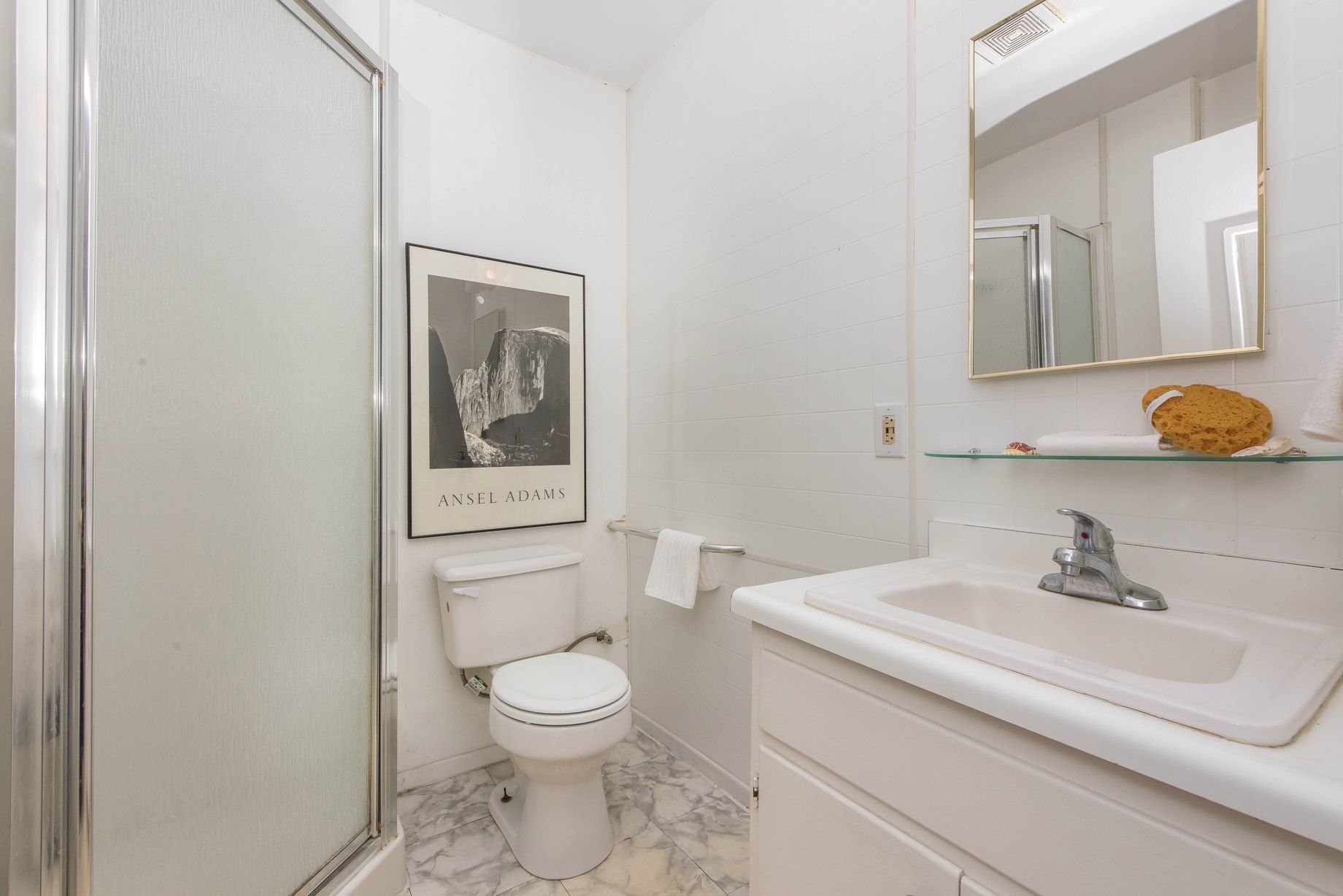 Guest House Bathroom