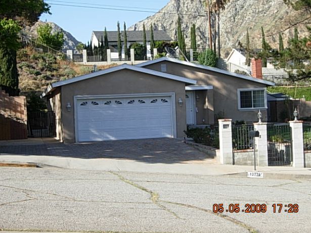 Sylmar Home, CA Real Estate Listing