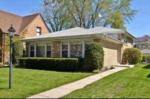 Skokie Home, IL Real Estate Listing