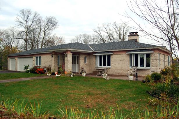 Maplewood  Home, MN Real Estate Listing