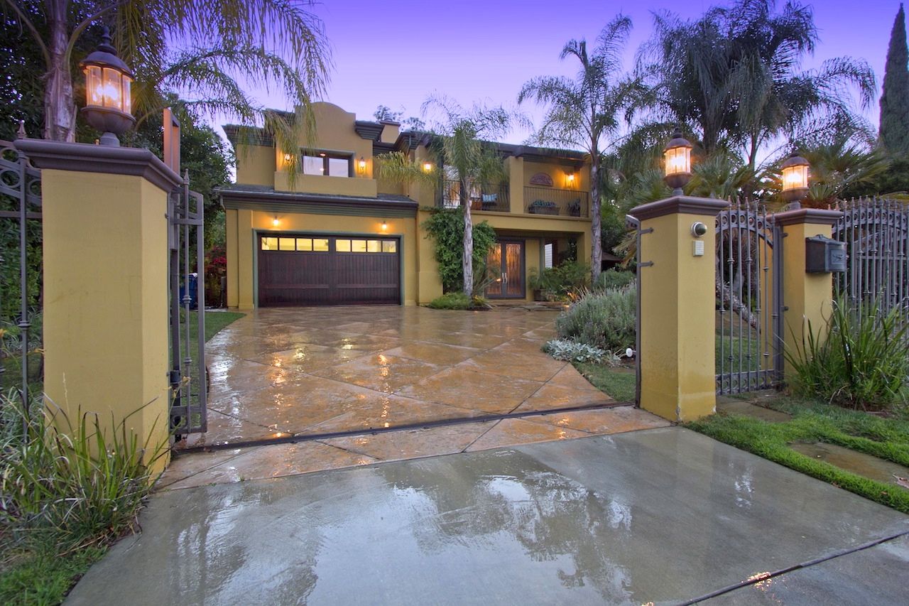 Encino Home, CA Real Estate Listing