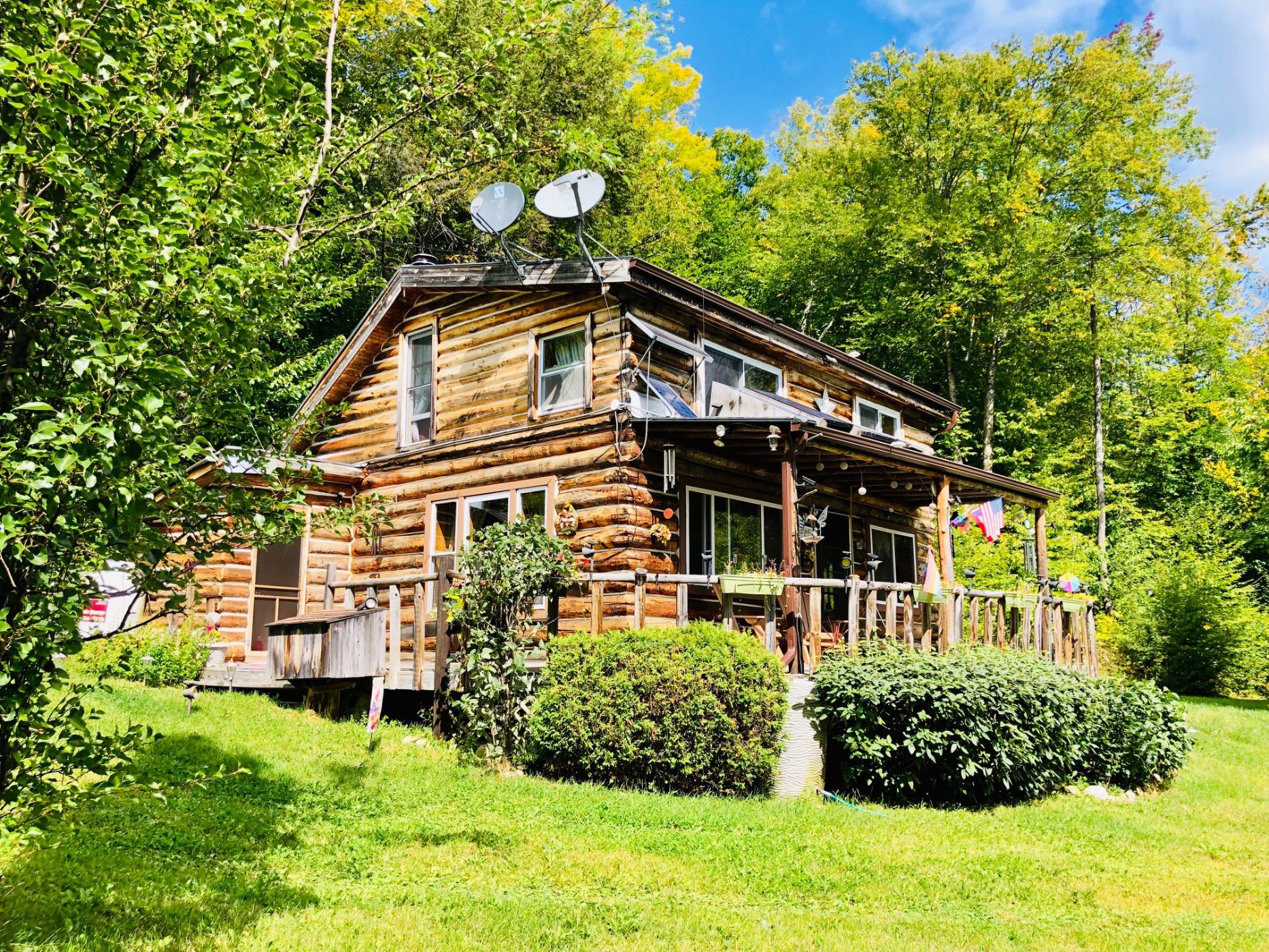Off-Grid Apartment With Mountain View photo