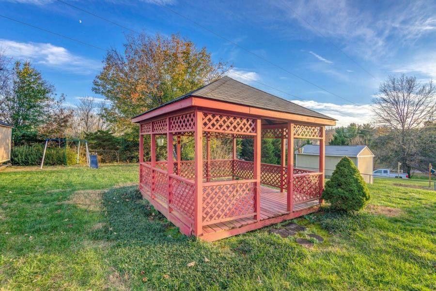 Tammy Rickman Old Colony Realty