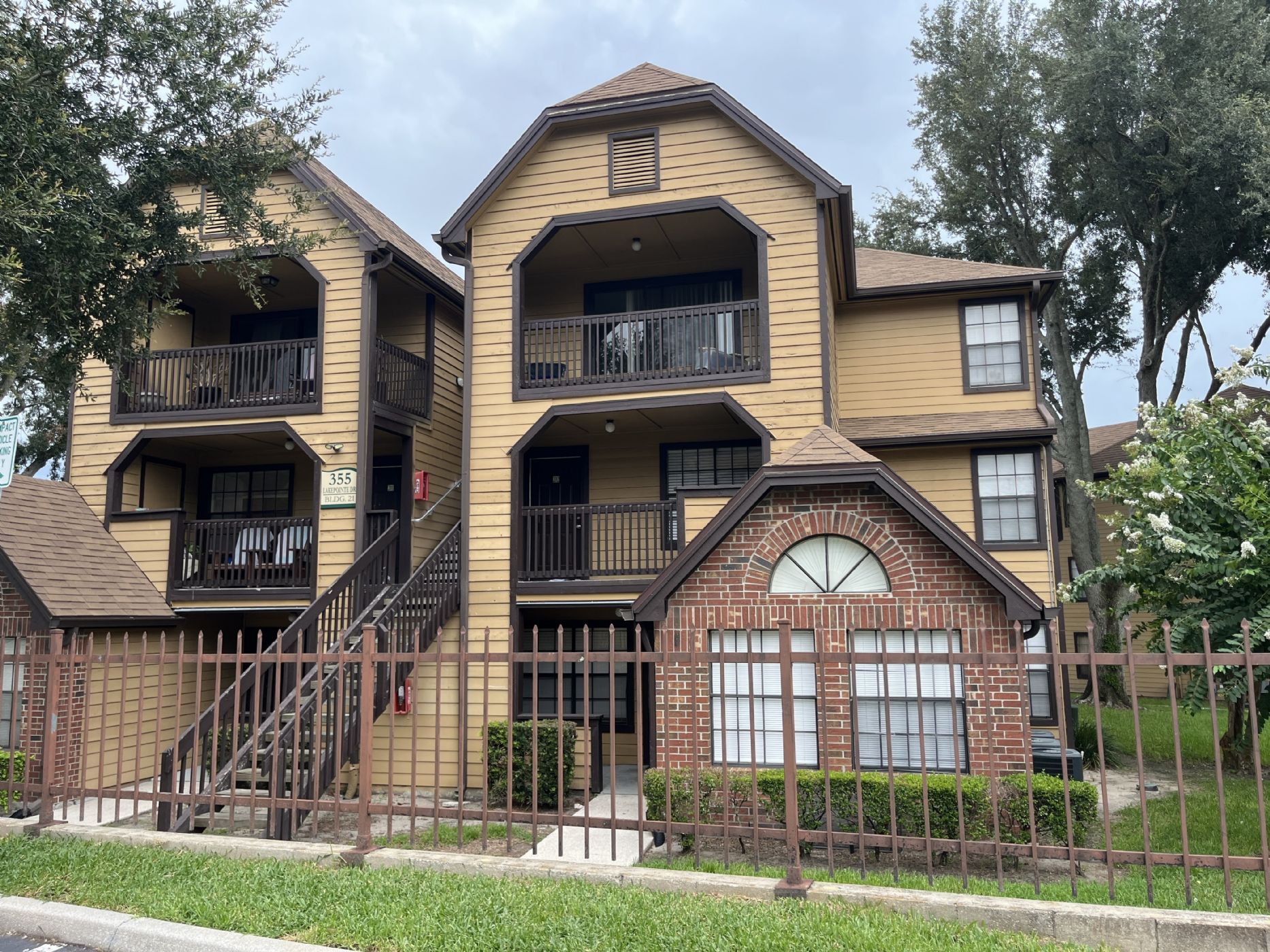 Altamonte Springs Home, FL Real Estate Listing
