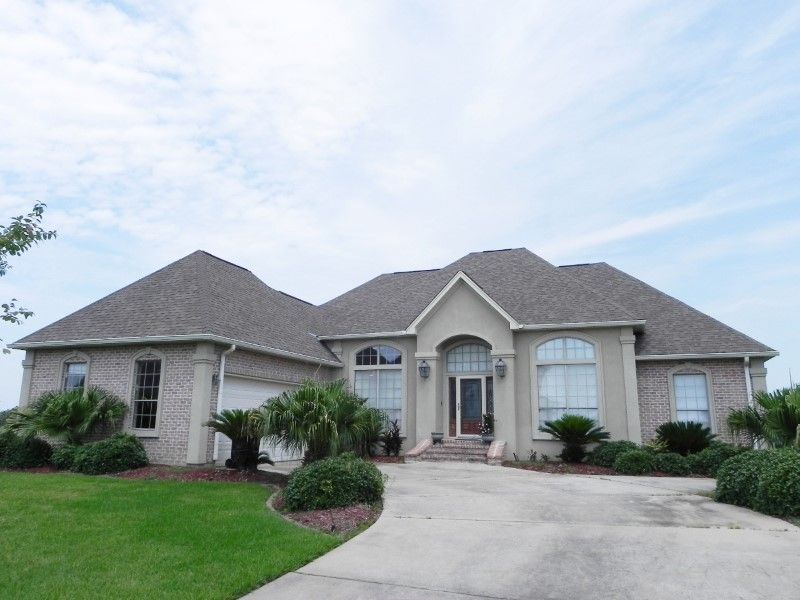 Bush Home, LA Real Estate Listing