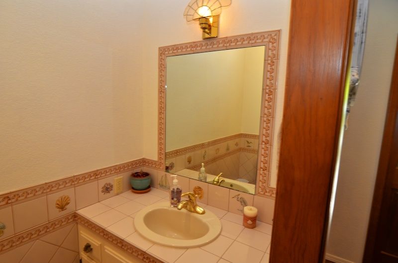 1/2 bath main level