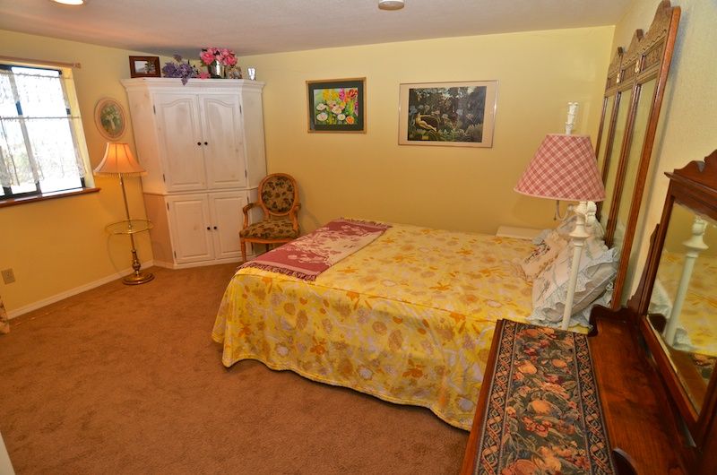 1 bedroom house 