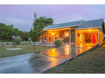 Jonestown Home, TX Real Estate Listing