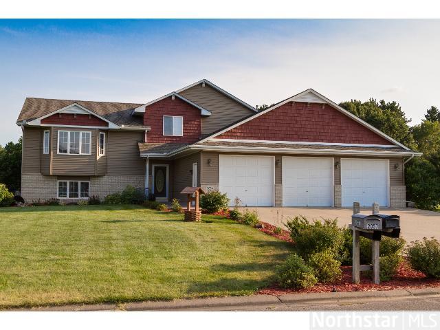 Ham Lake Home, MN Real Estate Listing