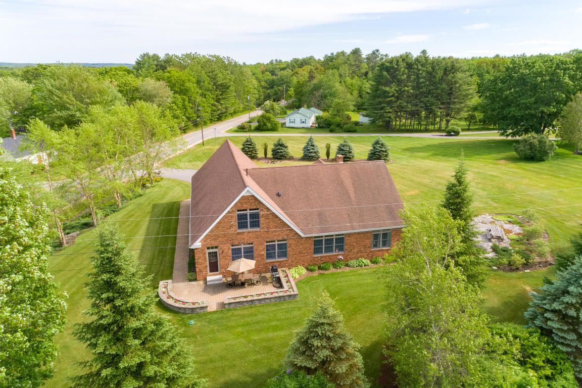 Roxanne York Real Estate