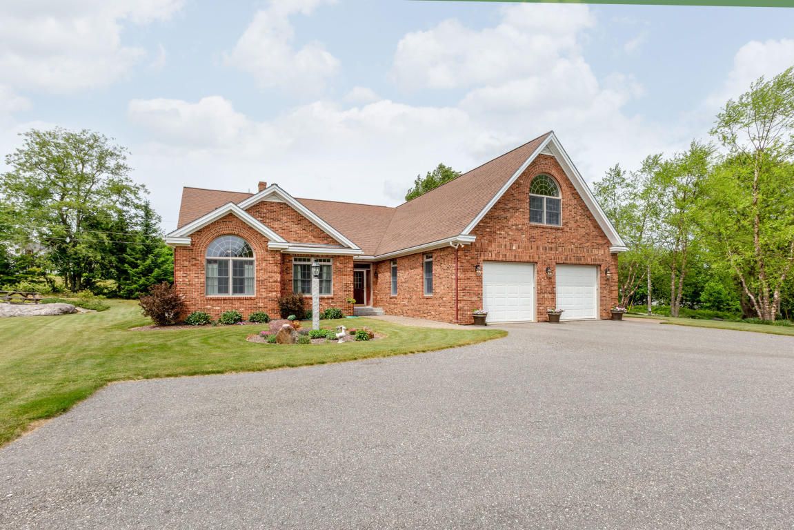 Roxanne York Real Estate