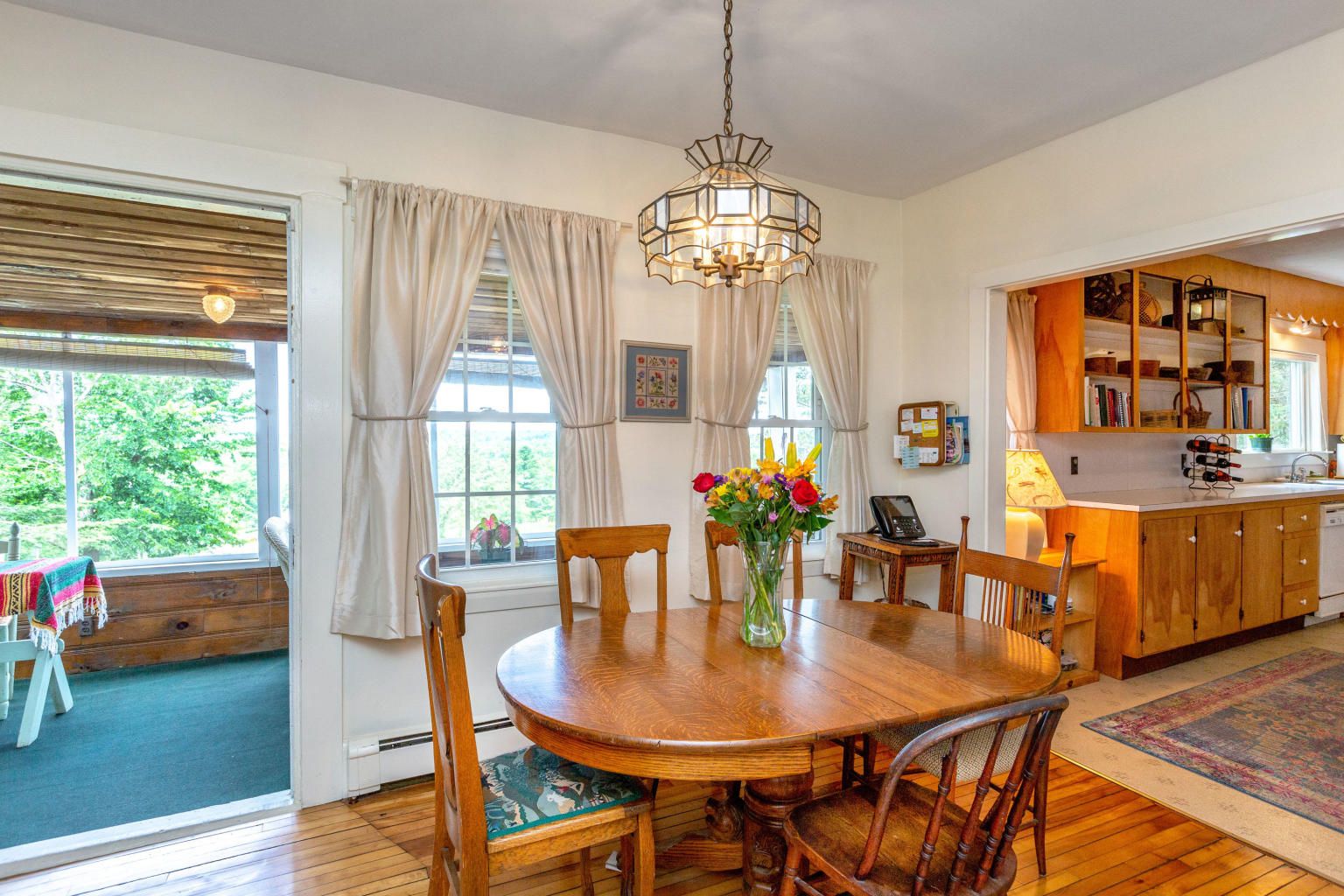 Roxanne York Real Estate