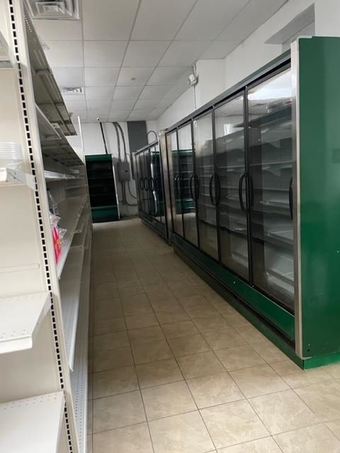 Side of store Side of store