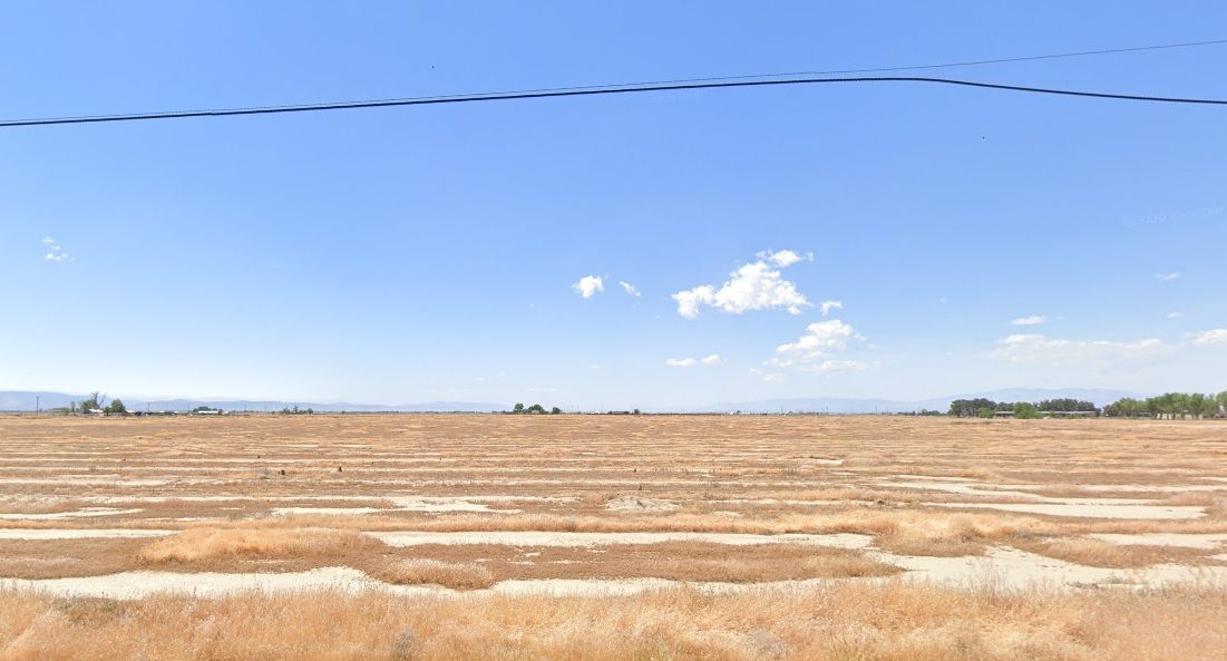 9.62 acres on 70th St East and Avenue H6 in Lancaster 70th St East