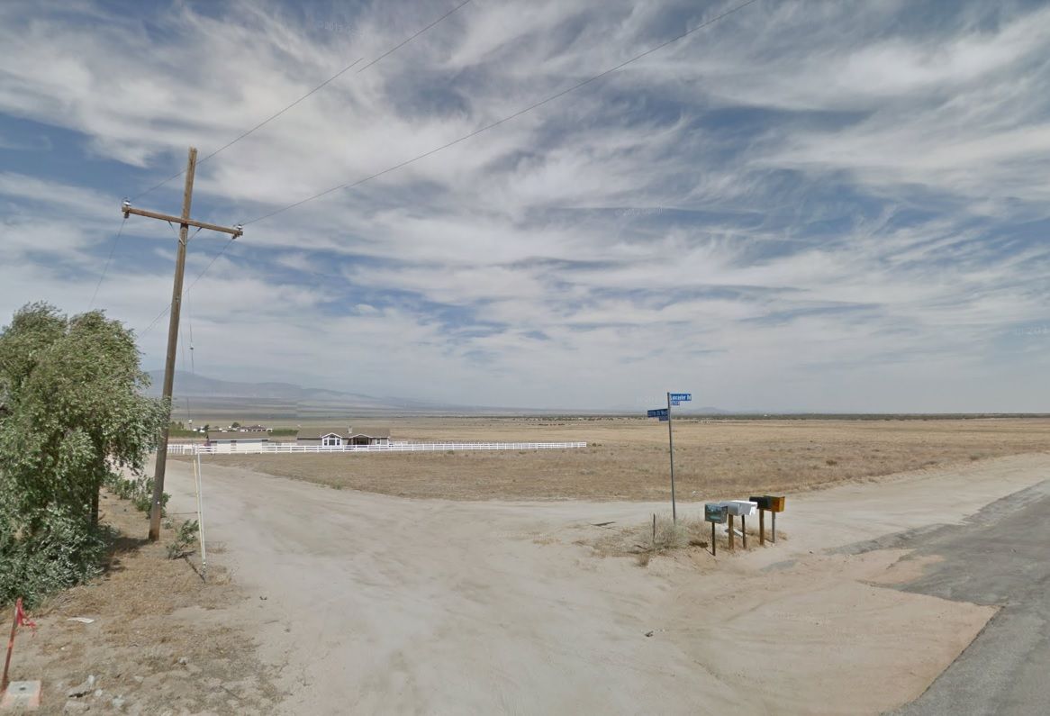 2.17 acres on Lancaster Road at 227th Street West in the Neenach area