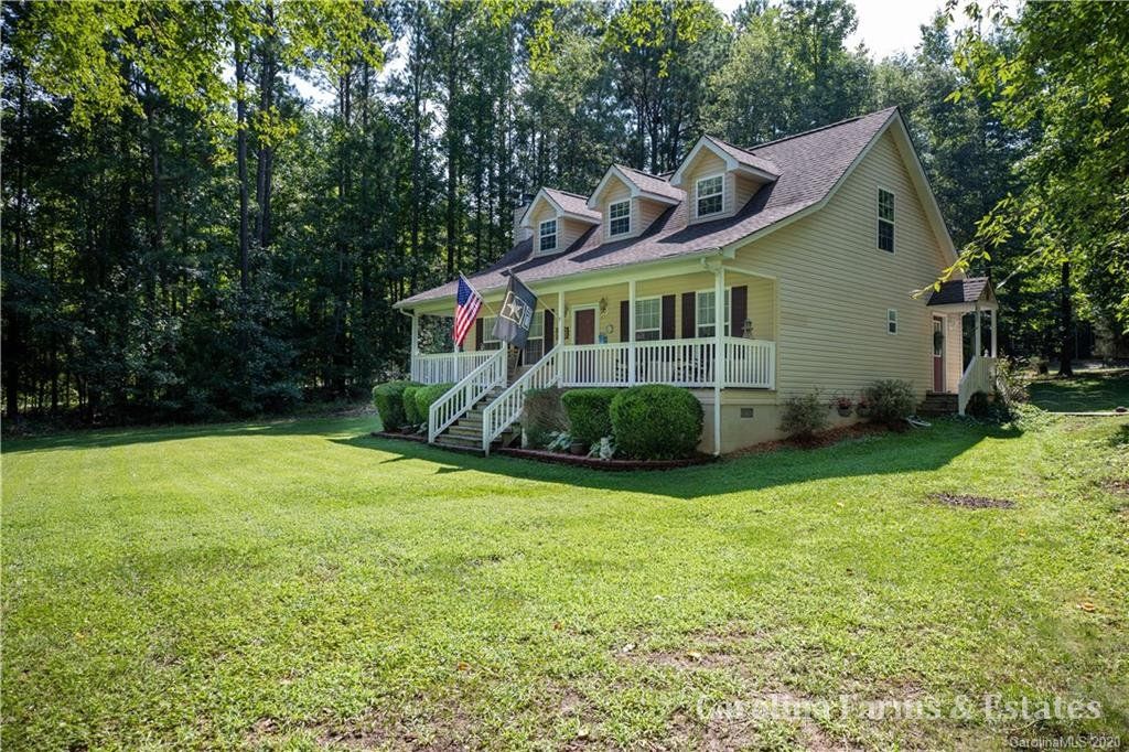 Homes and Farms with Land for Sale in the York, Rock Hill, Clover