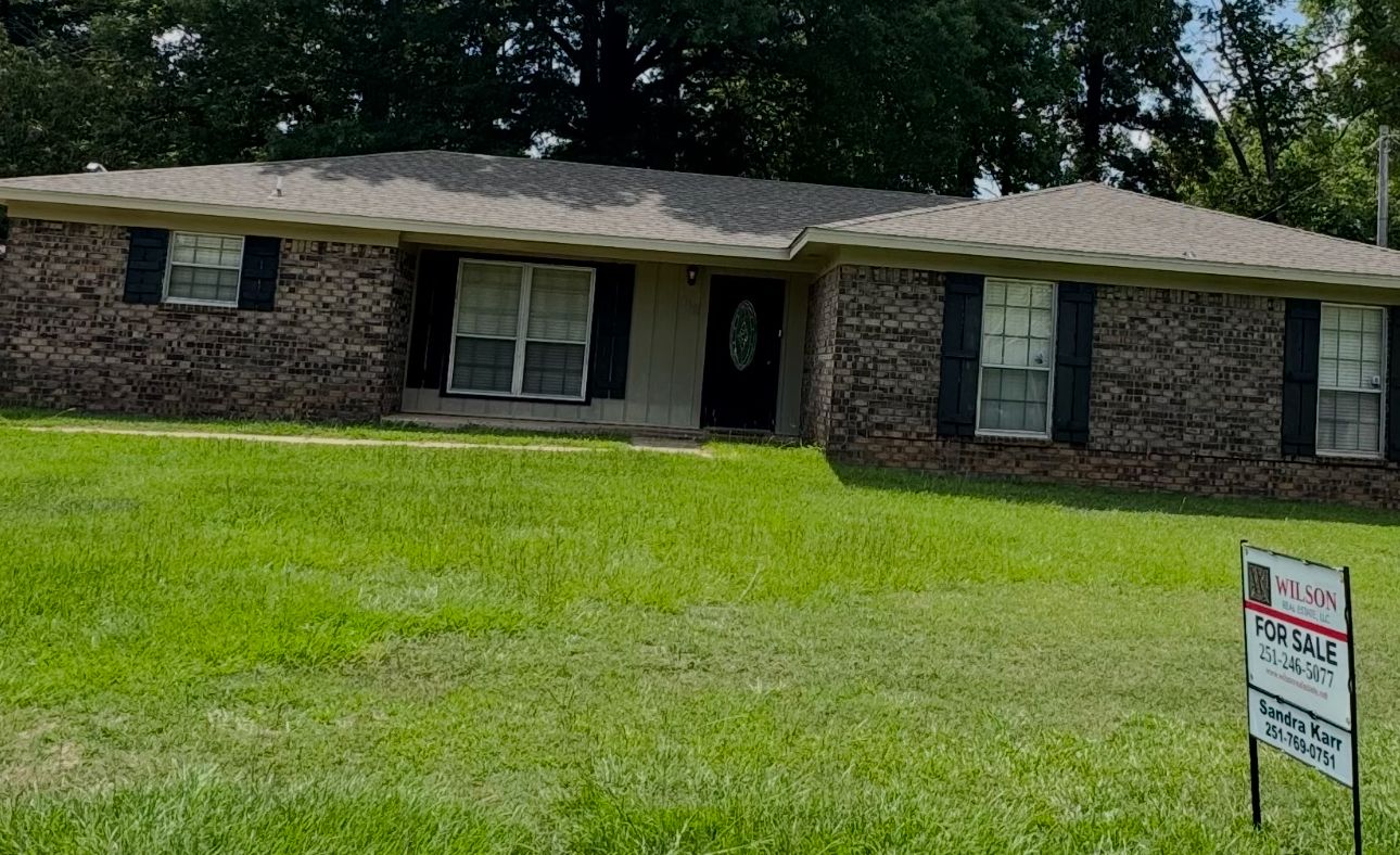 Jackson Home, AL Real Estate Listing