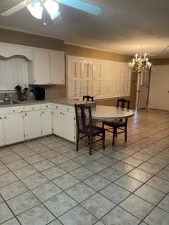 Kitchen/Dining with built in eating area