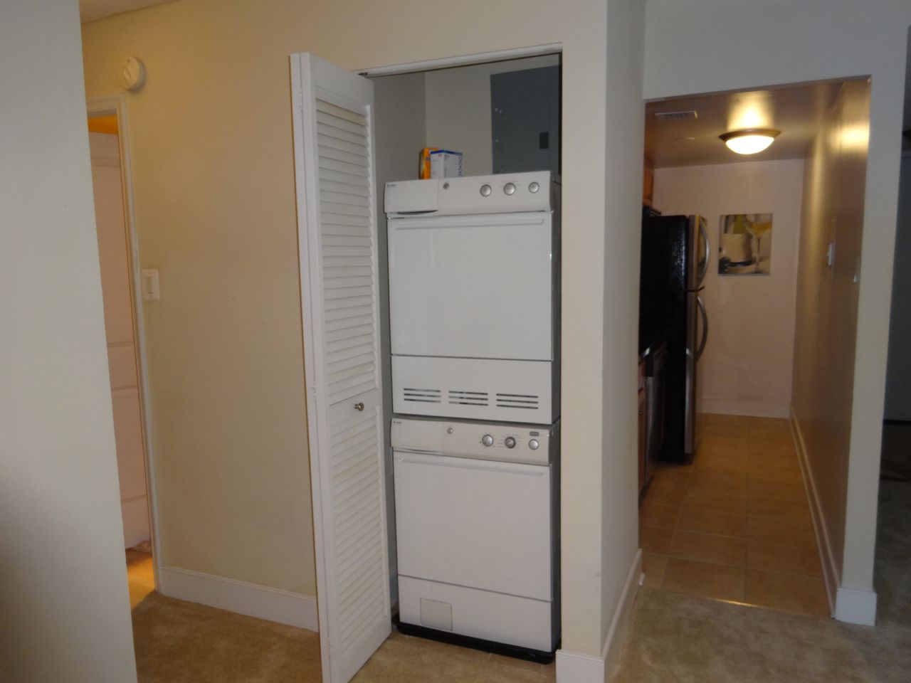 Washer & Dryer In Unit