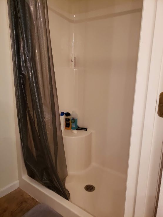 Upstairs Bath Upstairs Bath