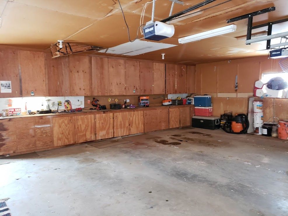 Garage Garage