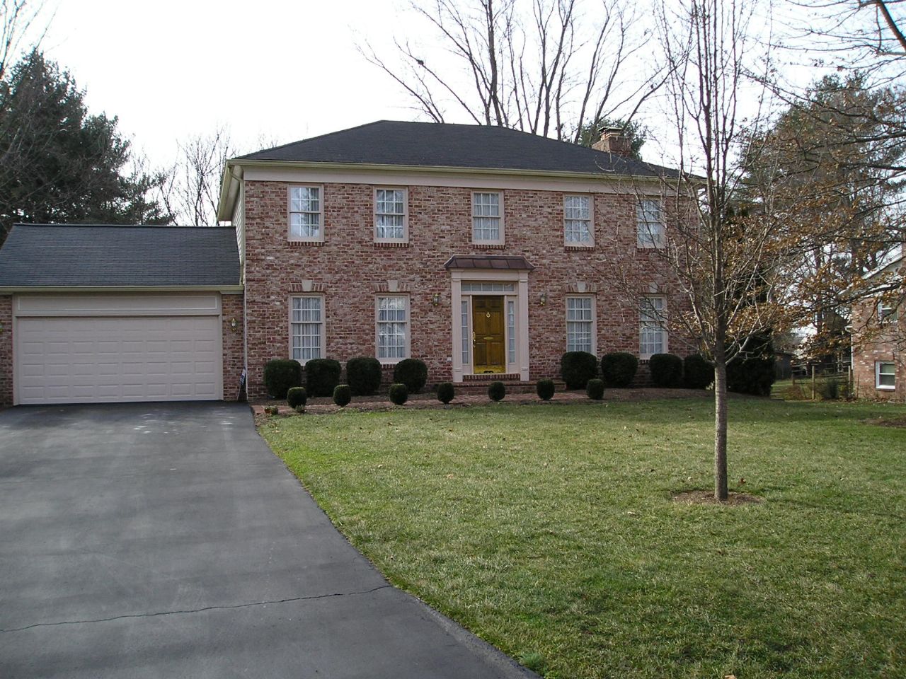 Herndon Home, VA Real Estate Listing