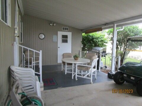 covered carport/patio