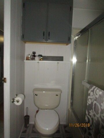 guest commode, extra storage