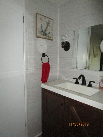 master linen cl, new vanity