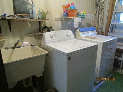wet sink, Amana washer, Kenmore dryer