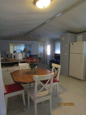 kitchen entry from hall