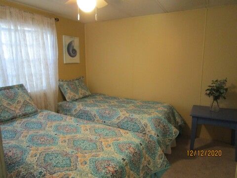 front bedroom other view