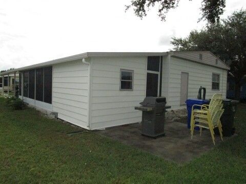 Northeast corner rear patio