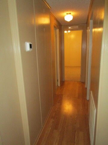 hall to bedrooms, baths