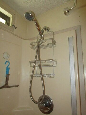 hall bath tub/shower surround