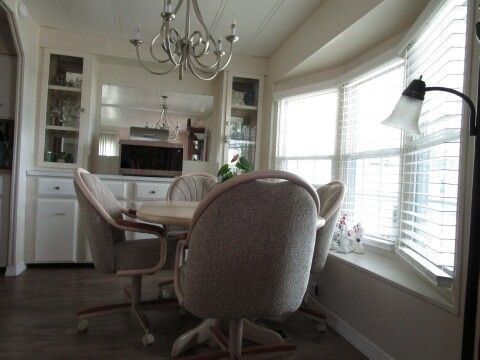 dining area, built-in hutch, counter microwave