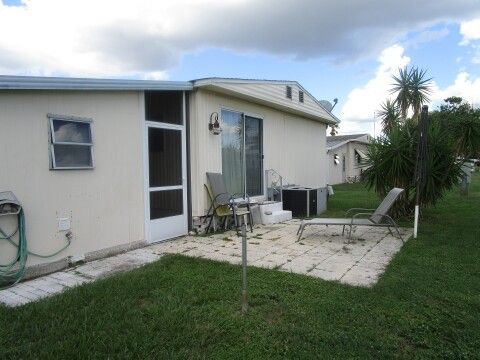 rear patio on Southside